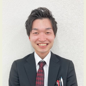 浜松店スタッフ横井佑太