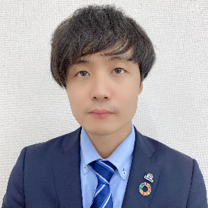 豊田店スタッフ三好亮