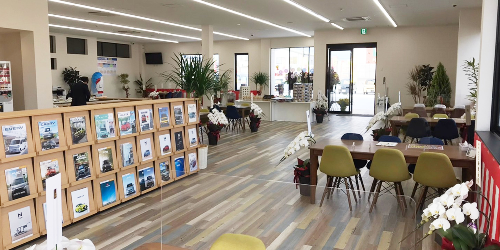 刈谷店_02